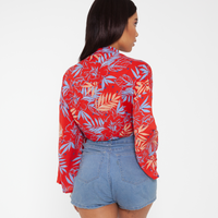 Stunning kimono top in an eye catching pattern, made from Rayon Jacquard